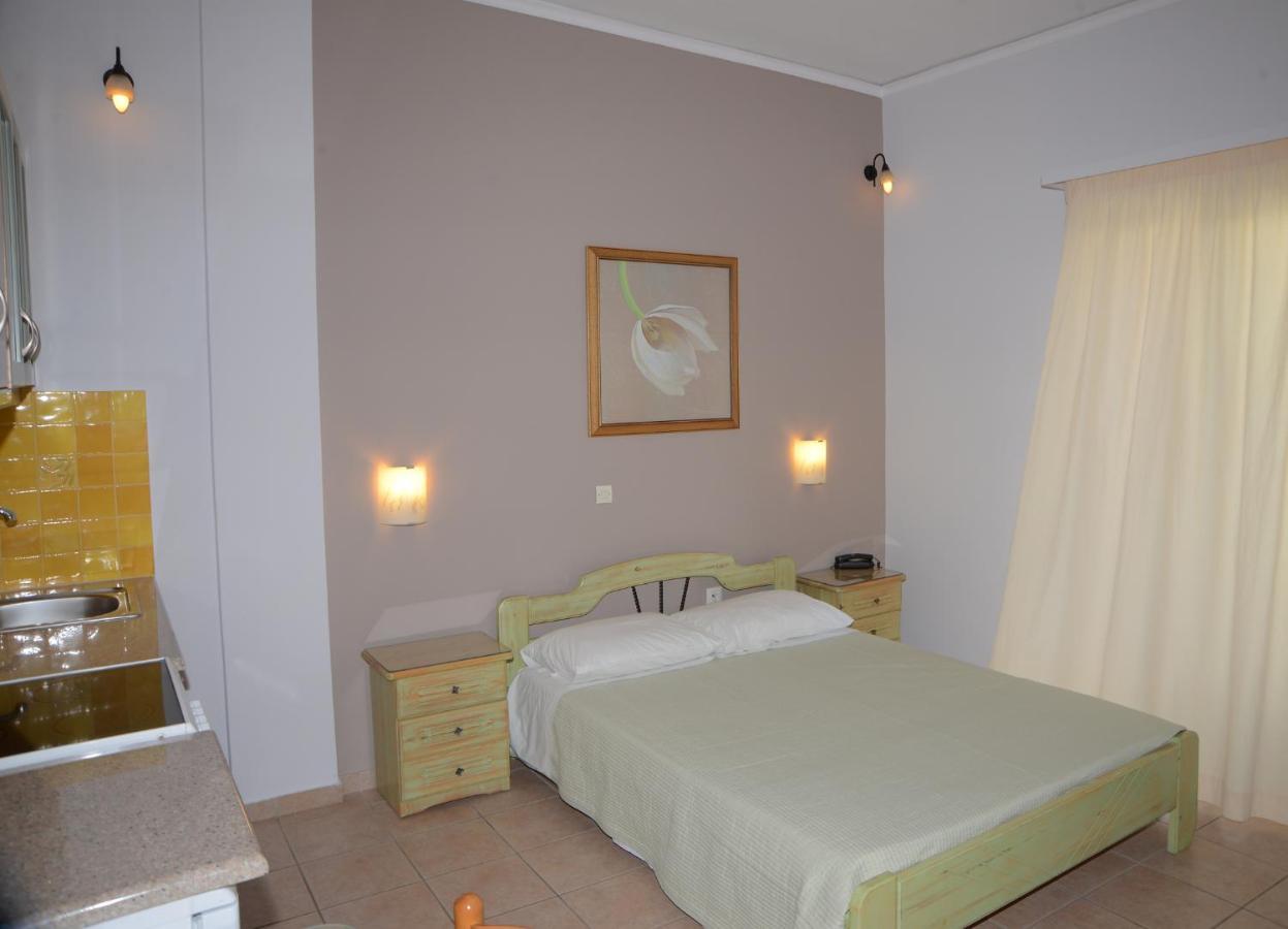 Konstantza Studios And Apartments Ermoupoli Esterno foto