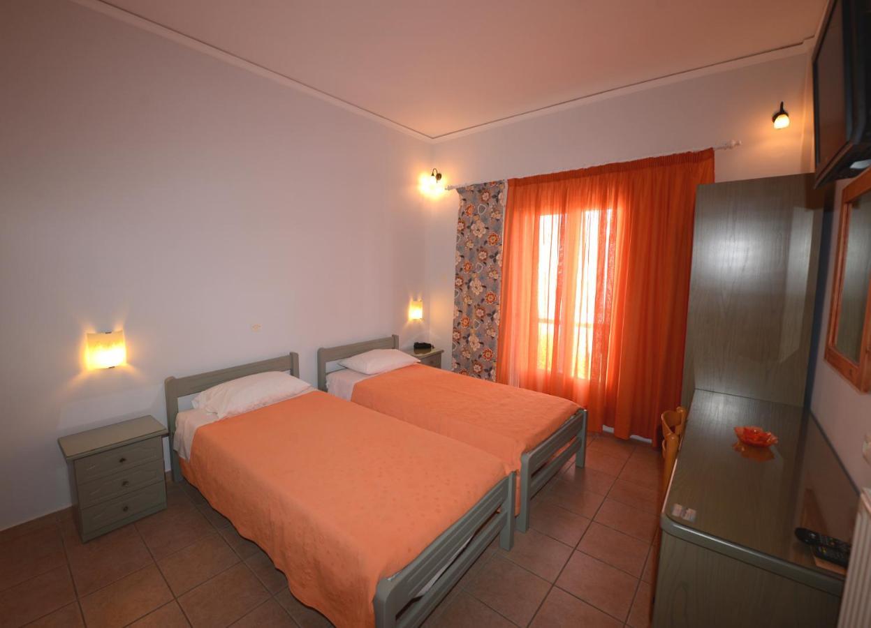 Konstantza Studios And Apartments Ermoupoli Esterno foto