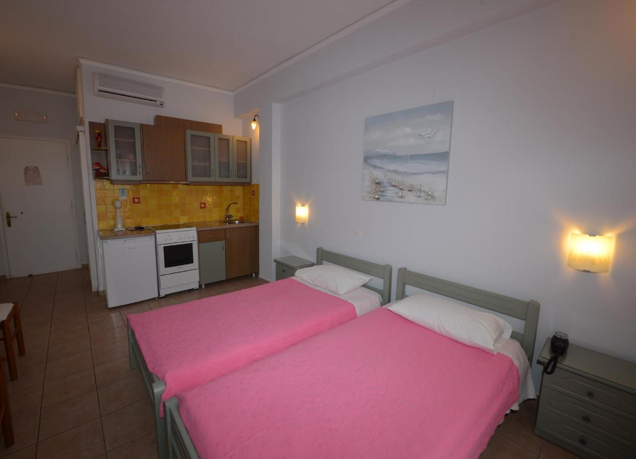 Konstantza Studios And Apartments Ermoupoli Esterno foto