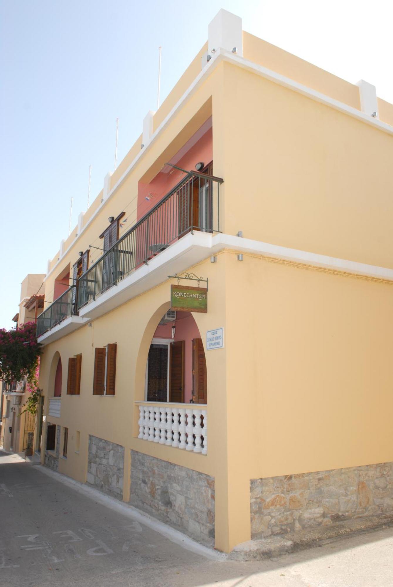 Konstantza Studios And Apartments Ermoupoli Esterno foto