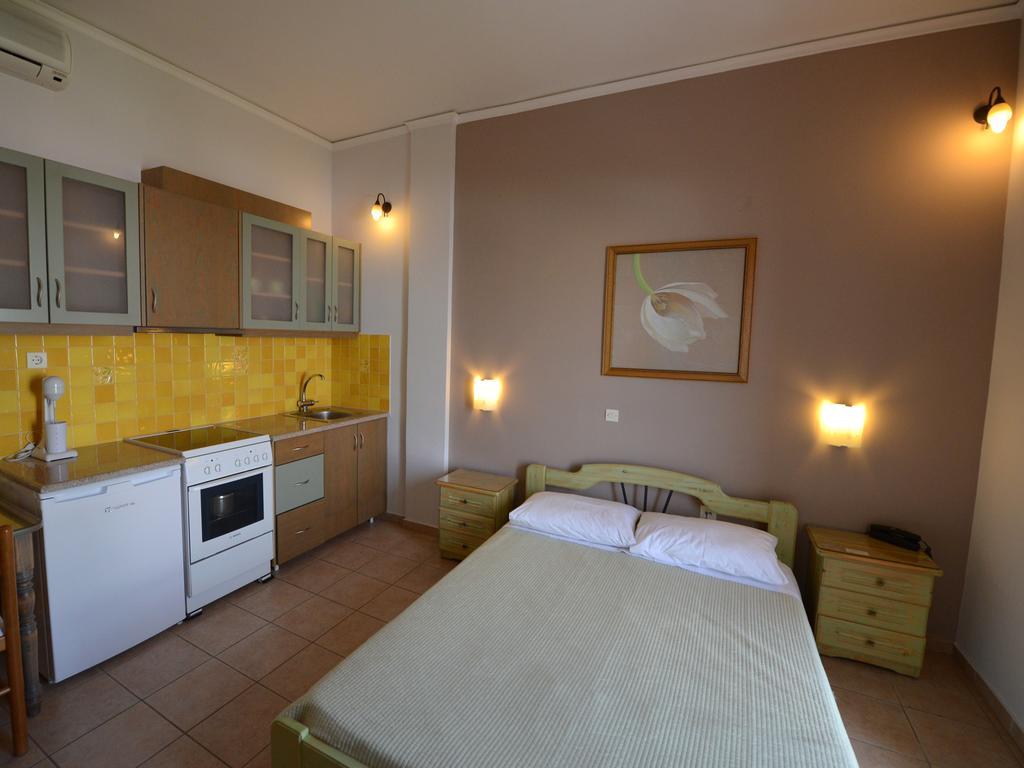 Konstantza Studios And Apartments Ermoupoli Esterno foto