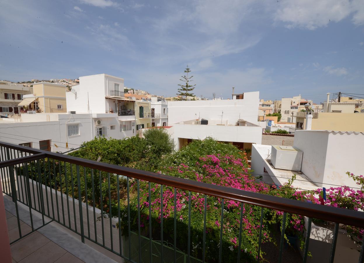 Konstantza Studios And Apartments Ermoupoli Esterno foto